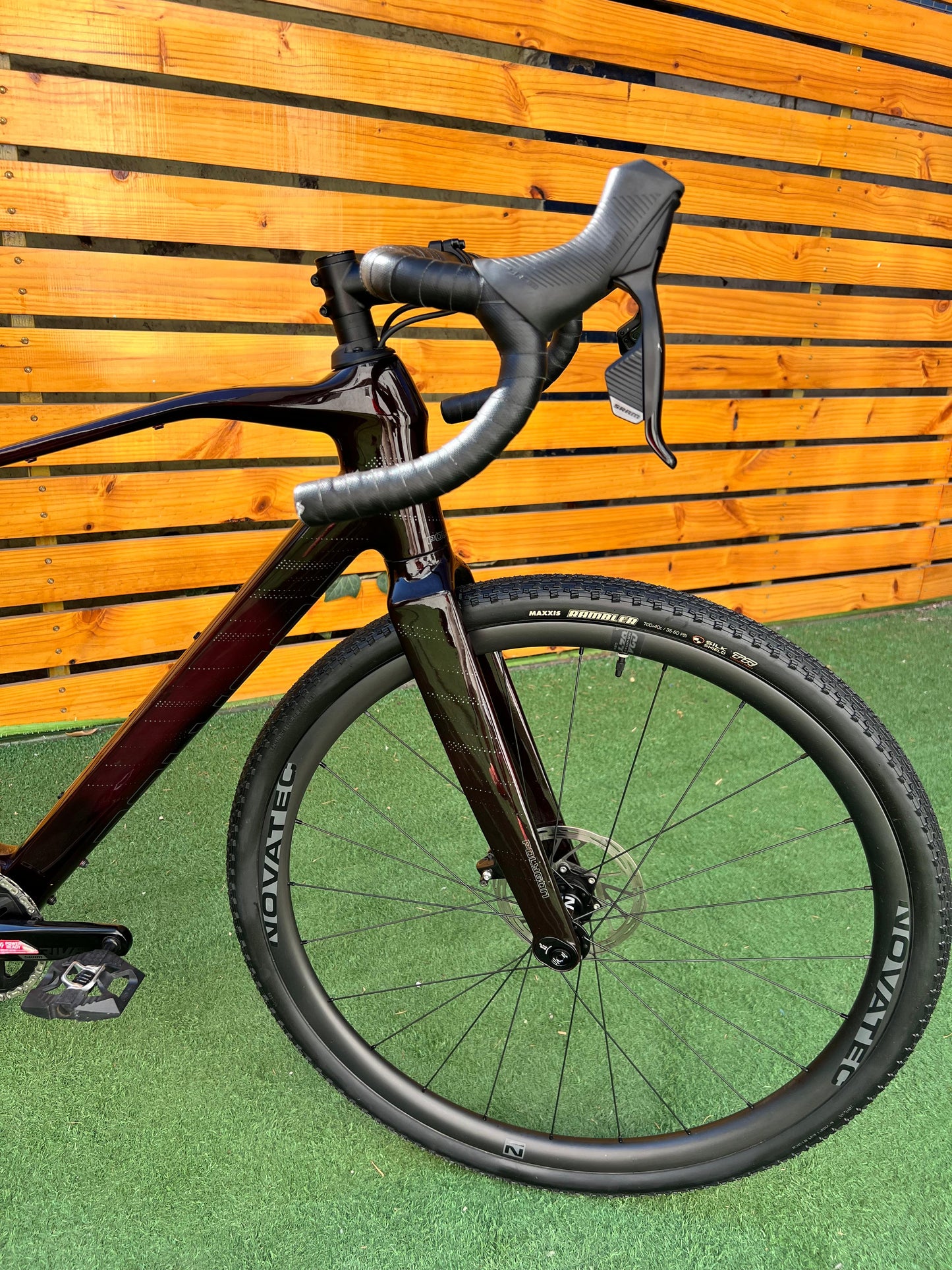 Bicicleta Polygon Tambora G7 Carbon Rival XPLR AXS Talla M | Bicicleta Seminueva